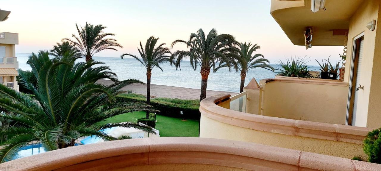 Estupendo Apartamento En Primera Linea De Playa Y Con Vistas Al Mar دينايا المظهر الخارجي الصورة