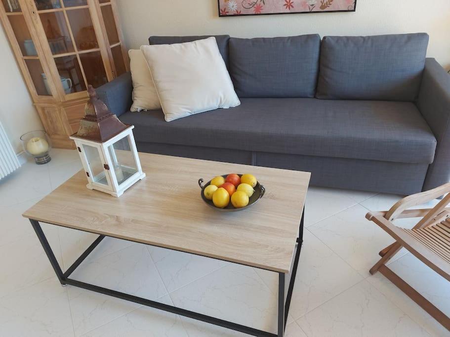 Estupendo Apartamento En Primera Linea De Playa Y Con Vistas Al Mar دينايا المظهر الخارجي الصورة
